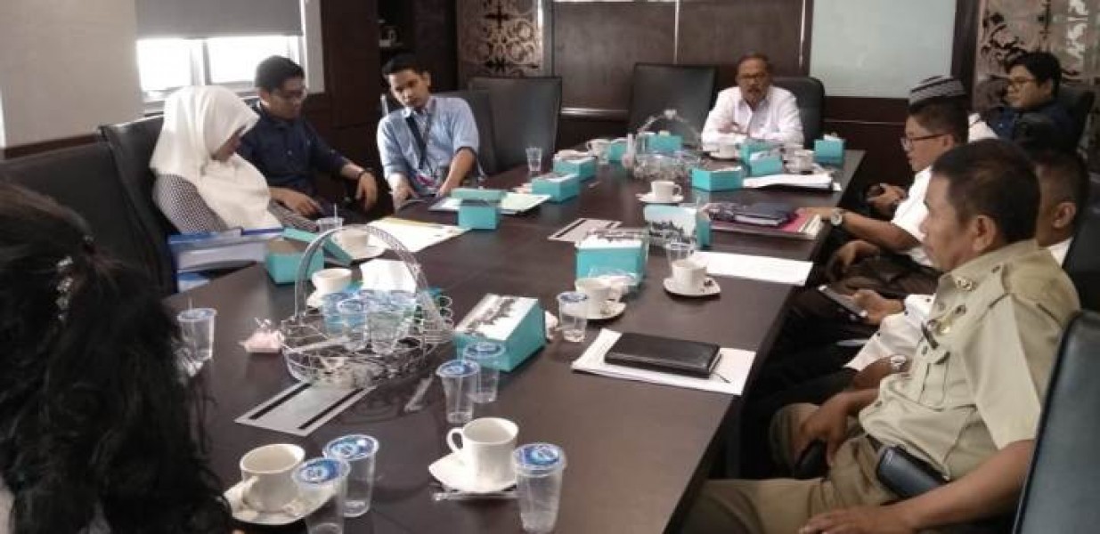 DPRD Sumbar Mediasi Permasalahan Karyawan dan Kripik Balado Shirley