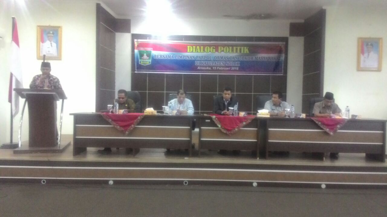 Tingkatkan pemahaman demokrasi, Kesbangpol Sumbar selenggarakan diaog politik