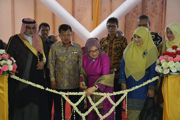 Peresmian Rumah Sakit Unand oleh Wapres Jusuf Kalla