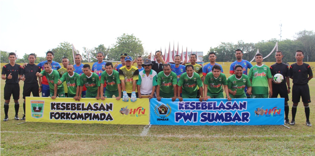 DUA SIWO BERTEMU DIFINAL SEPAK BOLA EKSEKUTIF