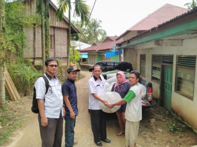 Bantuan ikan gurami di delapan kab/Kota yaitu : Kab. Sijunjung, Kota Sawahlunto, Kab. Dhamasraya, Kab. Solok Selatan, kab. Tanah Datar, Kab. Lima Puluh Kota, Kab. Padang Pariaman dan Kota Pariaman