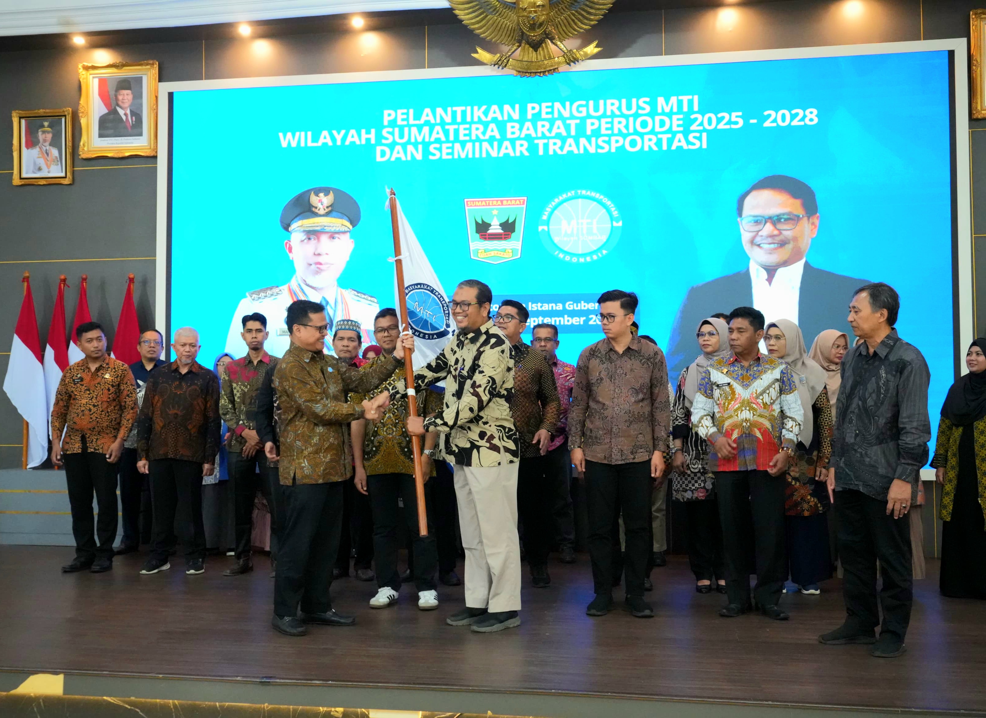 Masyarakat Transportasi Indonesia Lantik Pengurus Wilayah Sumatera Barat 2025-2028