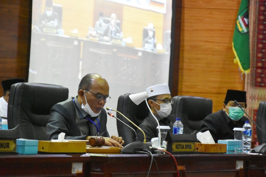 Terkait Kedatangan Vaksi Covid-19, DPRD Sumbar Bakal Panggil Dinkes