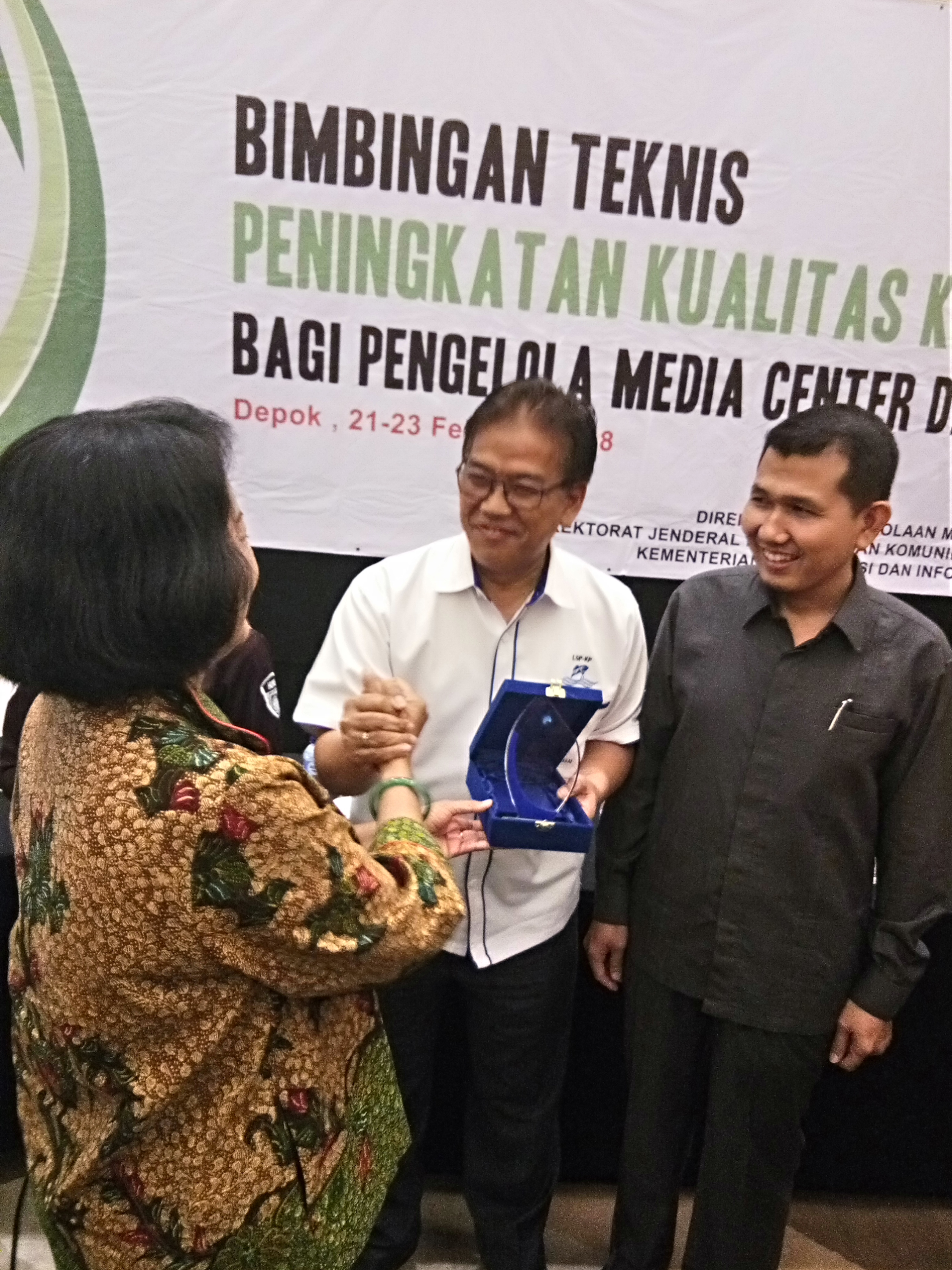 Sumbar Peringkat ke-4 Media Center Aktif Berita Tingkat Provinsi