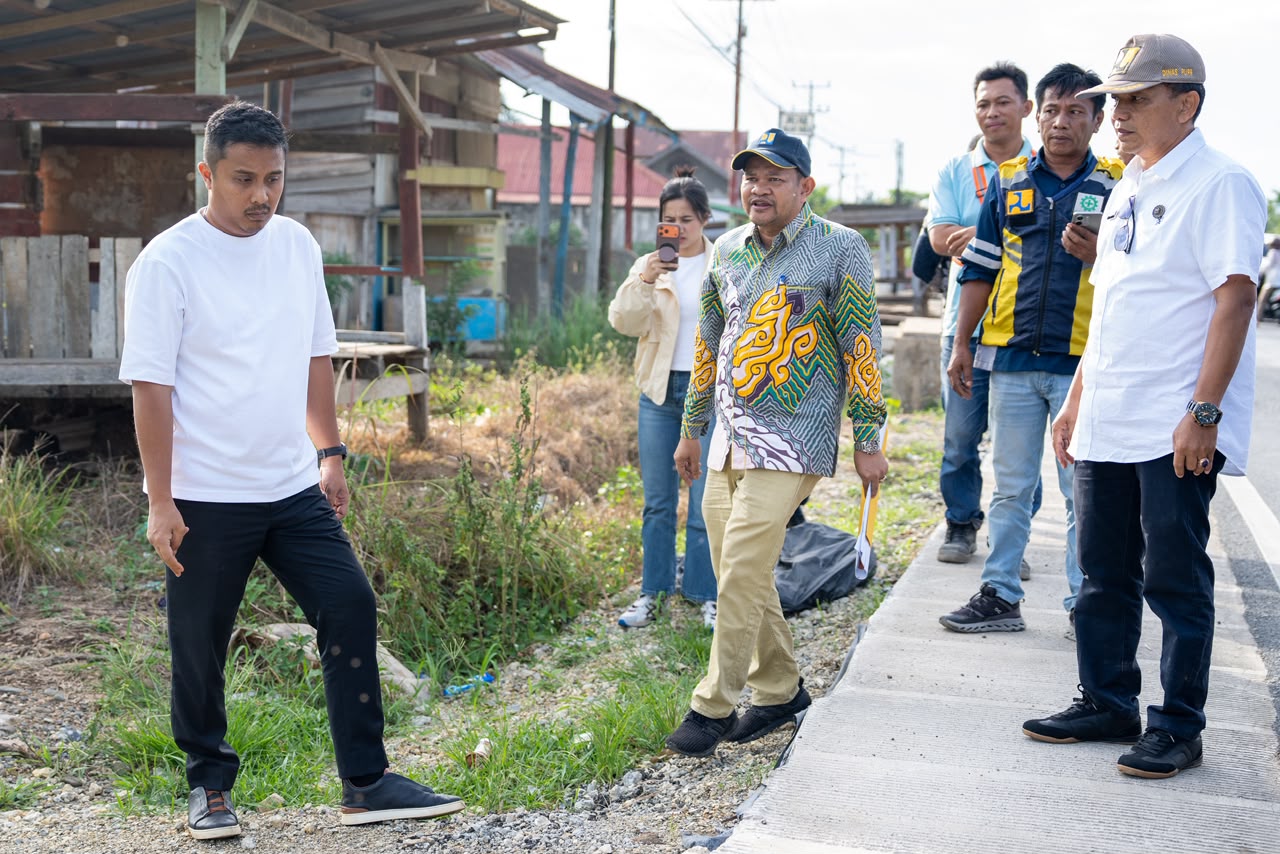 Wagub Vasko Minta Masyarakat Bersabar Selama Peningkatan Jalan Padang–Solok