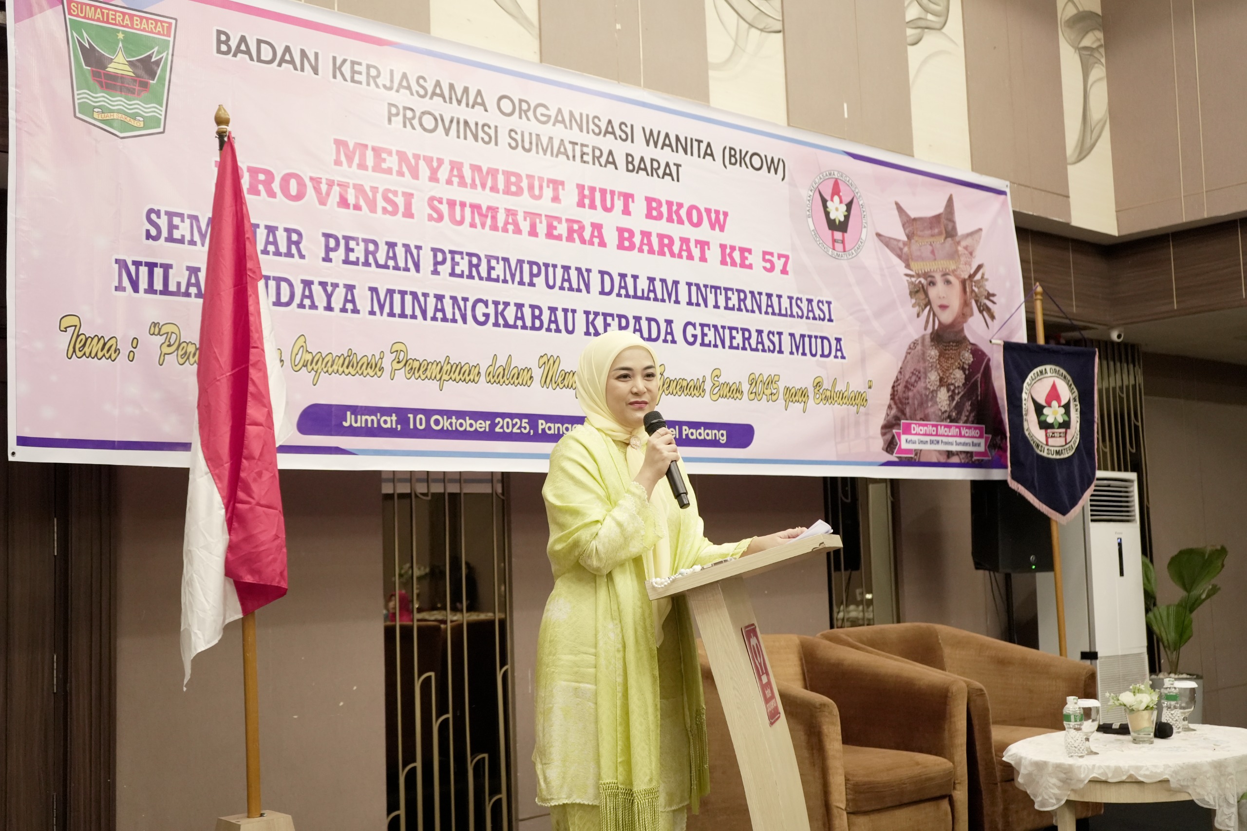 Menyambut Usia Ke-57: BKOW Sumbar Perkuat Peran Kaum Ibu Sebagai Madrasah Utama Generasi Emas 2045