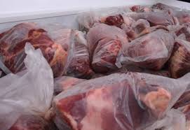 Bulog Datangkan 10 Ton Daging Beku ke Padang