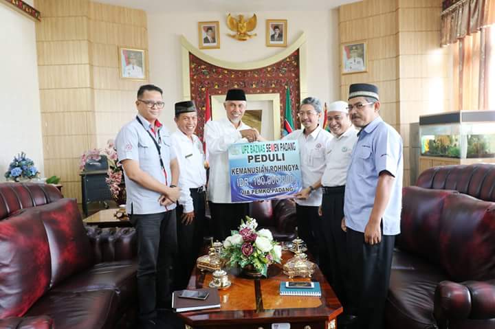 Rp 100 Juta dari UPZ Semen Padang Bantuan Muslim Rohingnya Terus Mengalir