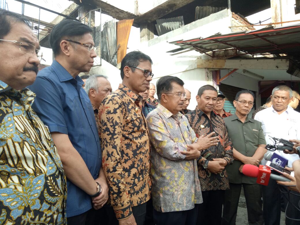 Wapres Jusuf Kalla Tinjau Pasar Ateh Bukittinggi