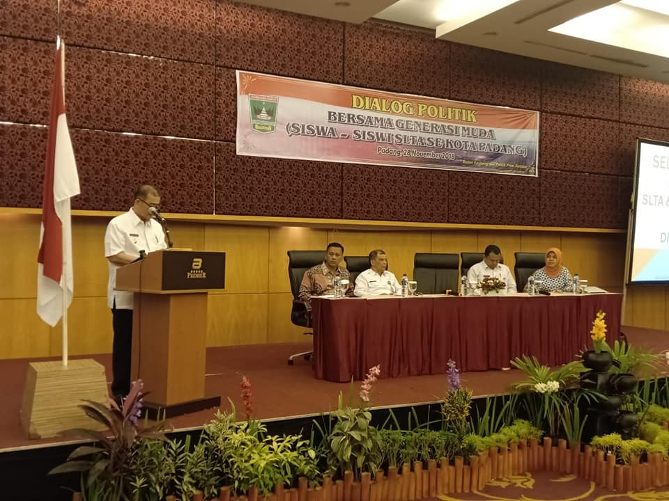 BUKA DIALOG POLITIK PELAJAR, WAGUB: TETAPKAN PILIHAN. JANGAN ABU-ABU