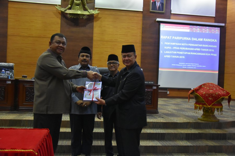 Pemprov dan DPRD Sumbar Sahkan KUA-PPAS APBD 2019