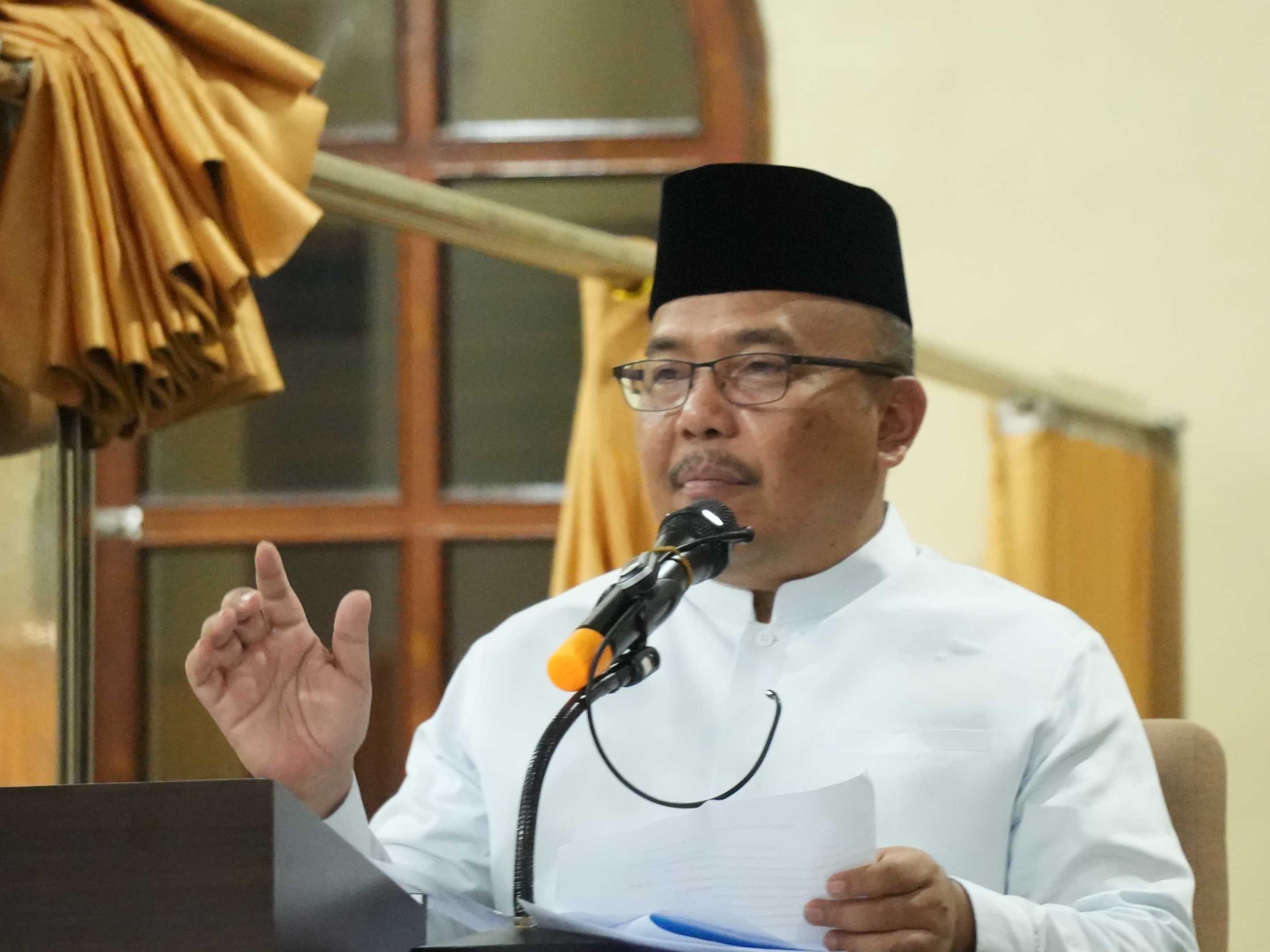 Kunjungi Masjid Agung Ashliyah, Sekdaprov Hansastri Paparkan Program Unggulan Sumbar