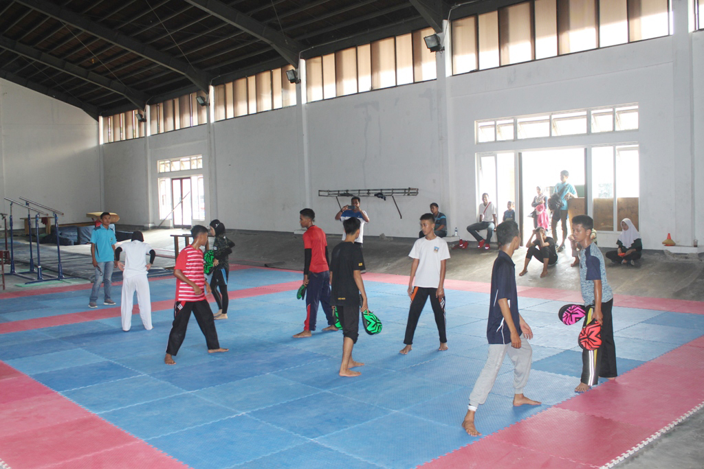 UPTD KEBAKATAN OLAHRAGA SUMBAR HANYA TERIMA 21 ATLET DARI 8 CABOR 