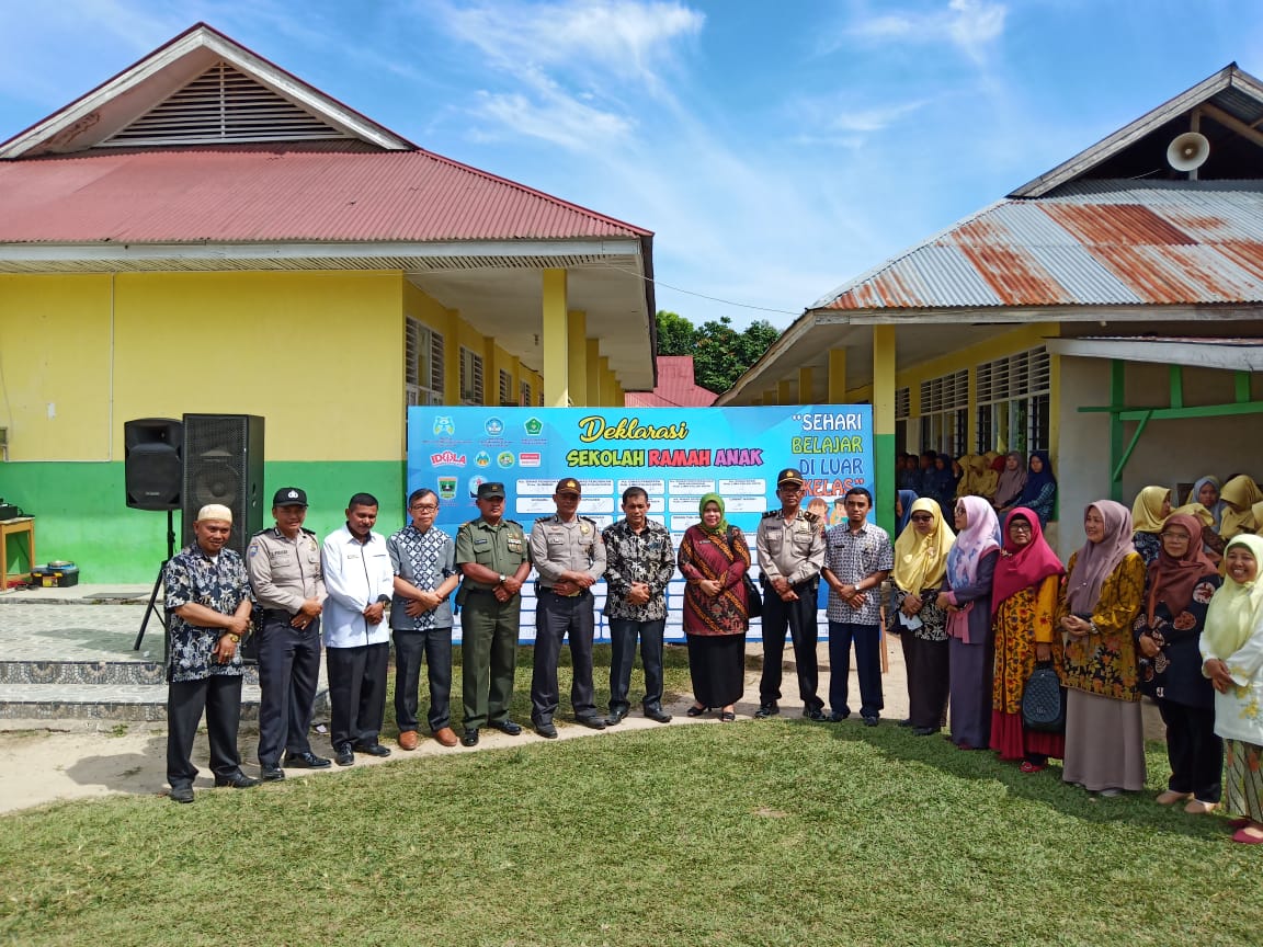 DPPPA Sumbar Tinjau Pelaksanaan OCDAY di SMAN I HARAU  Kab. 50 Kota