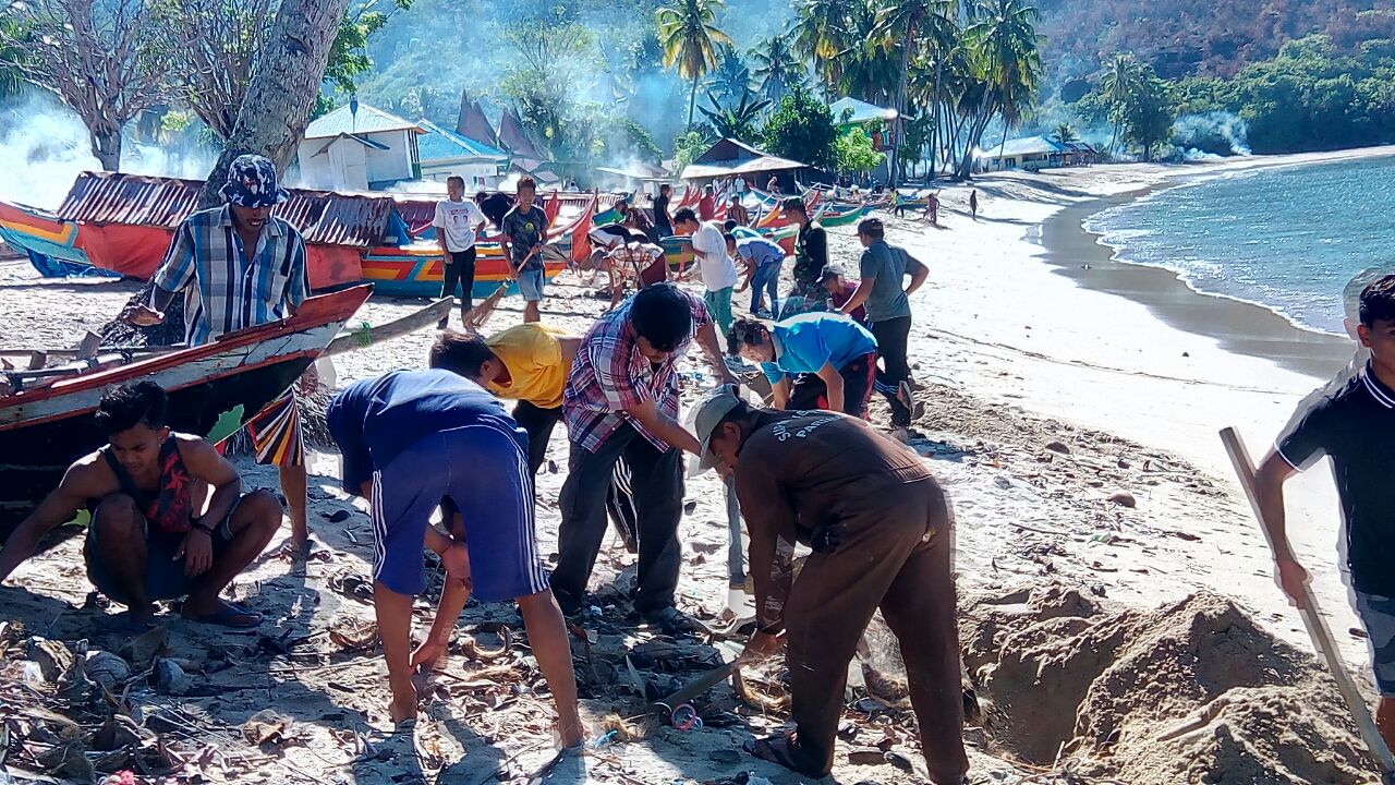 Kebersihan Pantai Harus Selalu Dijaga