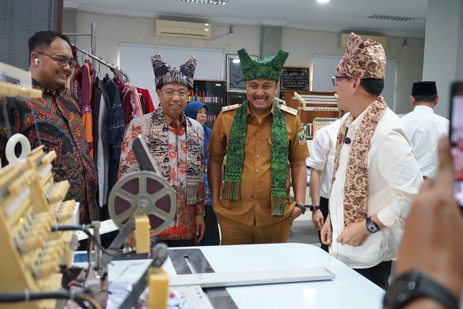 Sumbar Siapkan SDM Unggul untuk Bersaing di Pasar Kerja Internasional