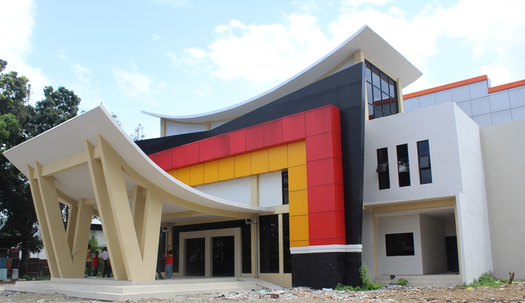 REHAB GEDUNG SPORT HALL GOR H AGUS SALIM RAMPUNG