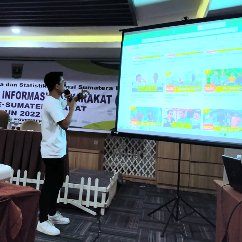Influencer Uda Rio Motivasi Peserta Workshop KIM Yang Digelar Diskominfotik Sumbar