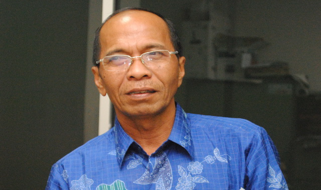 Nurnas : Jalan Daerah Rusak Karena Kelebihan Muatan Angkutan