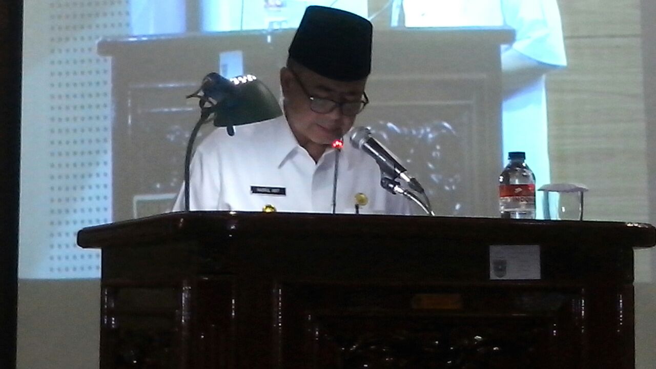 Wagub Sumbar Ajukan RAPBD Tahun 2018 Ke DPRD