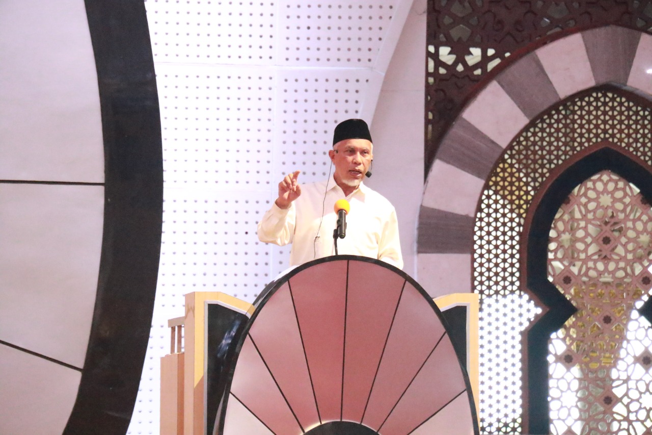 Gubernur Mahyeldi Luncurkan Pusat Pembelajaran ABS-SBK di Masjid Raya Sumbar