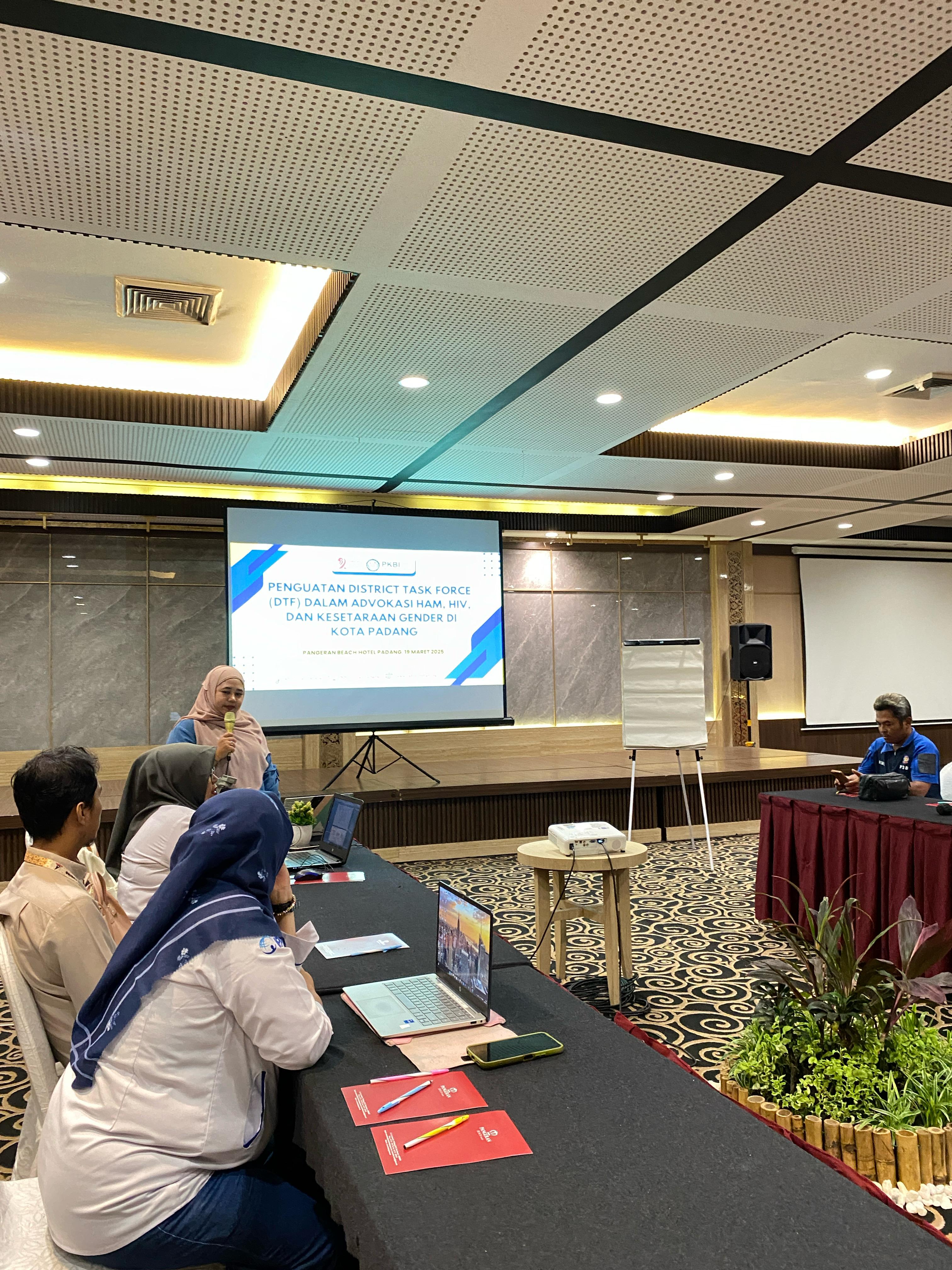 Penguatan DTF, PKBI Sumbar dorong Advokasi HAM, HIV, dan Kesetaraan Gender di Tengah Meningkatnya Kasus Kekerasan Seksual.