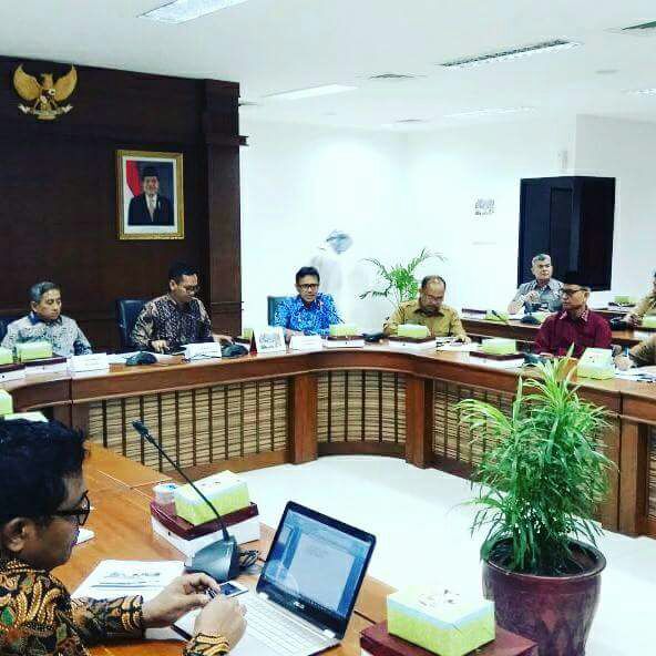 Pra-Rapat Terbatas dengan Seskab RI