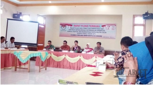KPUD Sijunjung Gelar Pleno Terbuka Dengan Peserta Pemilu 2019