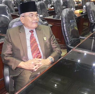 Komisi IV DPRD Sumbar minta Pemko Padang tinjau pertukaran Rambu-rambu