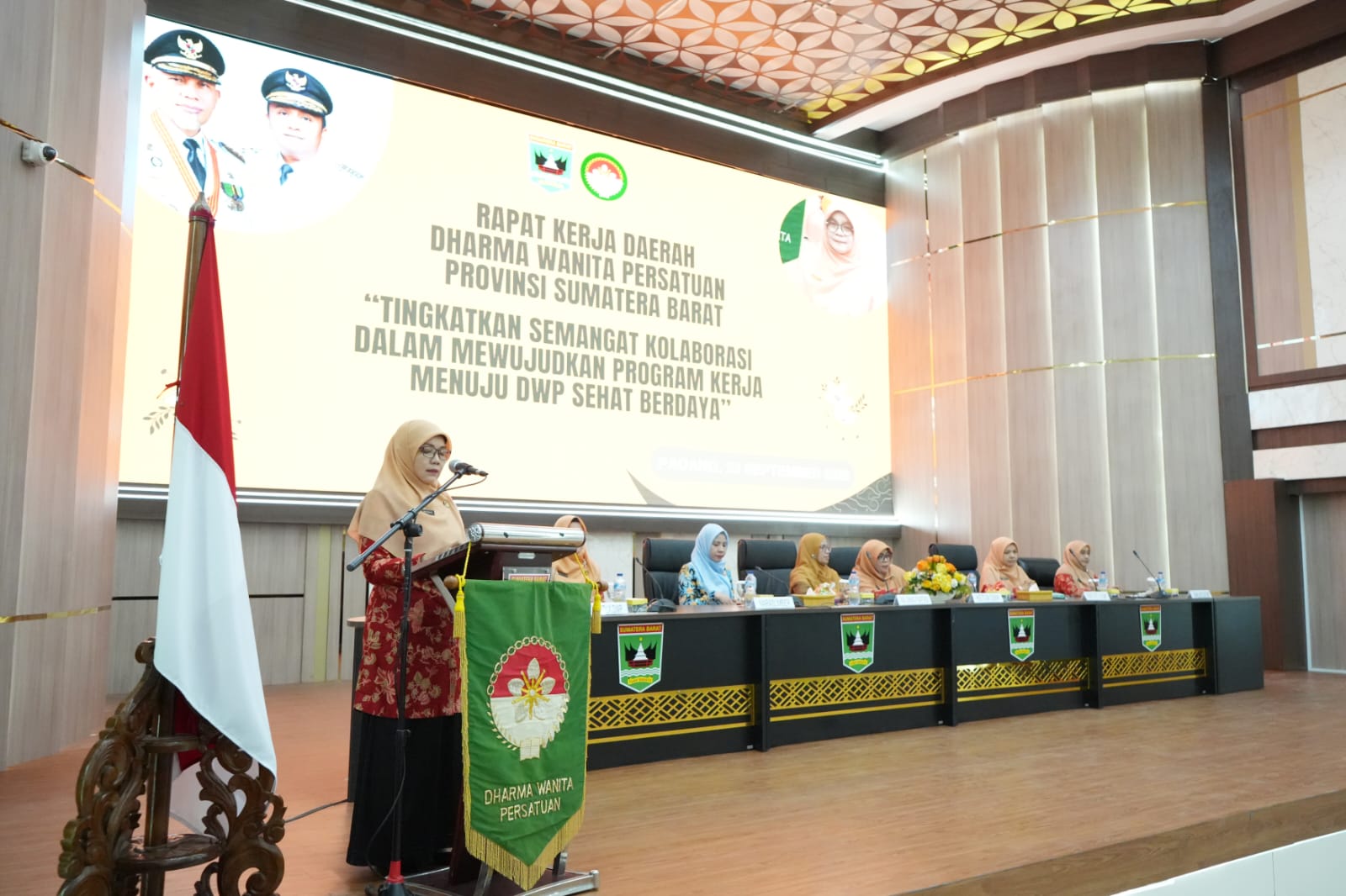 Rakerda DWP Sumbar 2025: Sorotan Kasus Kekerasan pada Remaja dan Pentingnya Peran Keluarga ASN