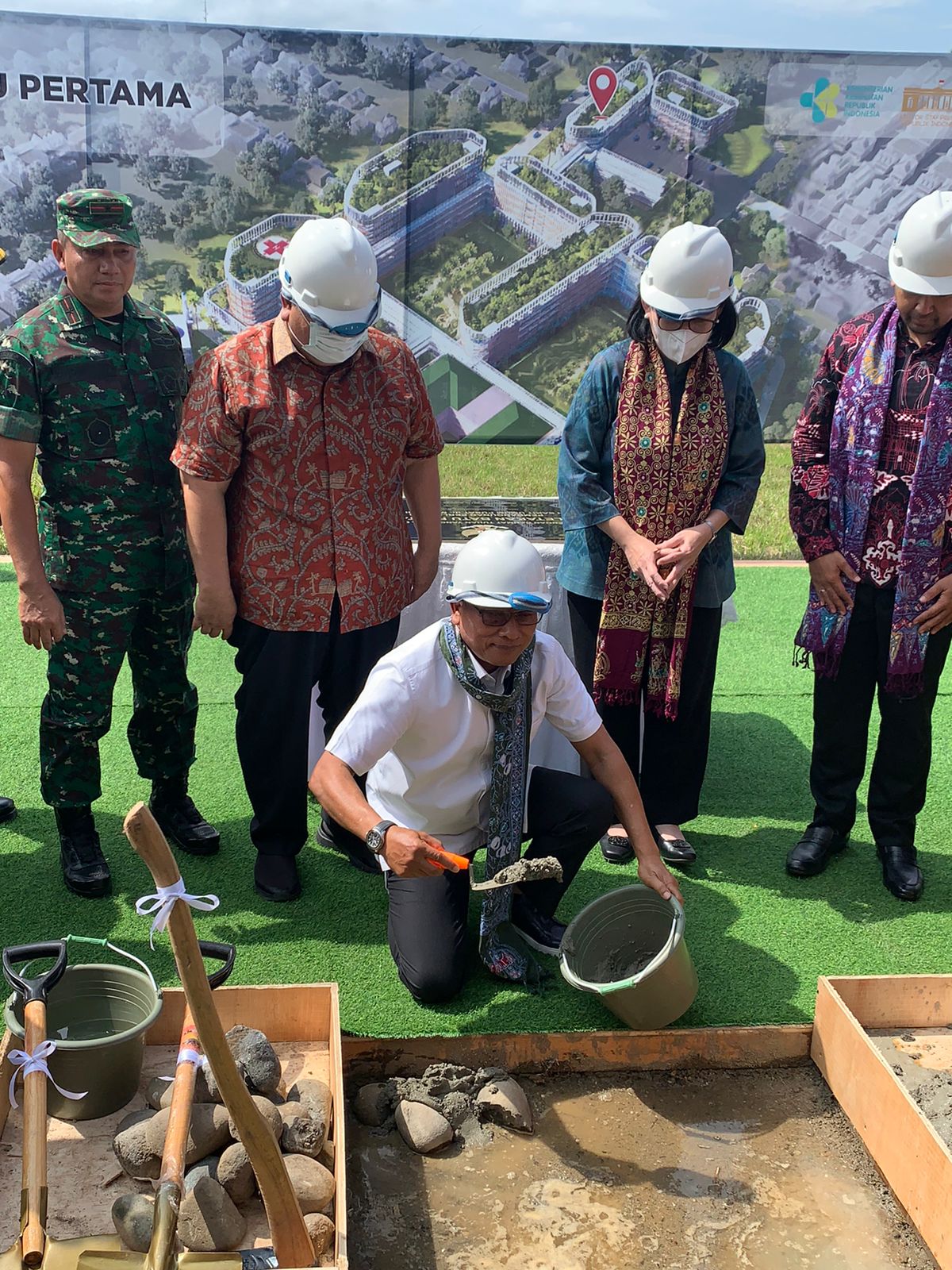 Moeldoko Letakkan Batu Pertama Pembangunan Delapan Gedung Baru Rumah Sakit Umum Pusat Dr. M. Djamil Padang