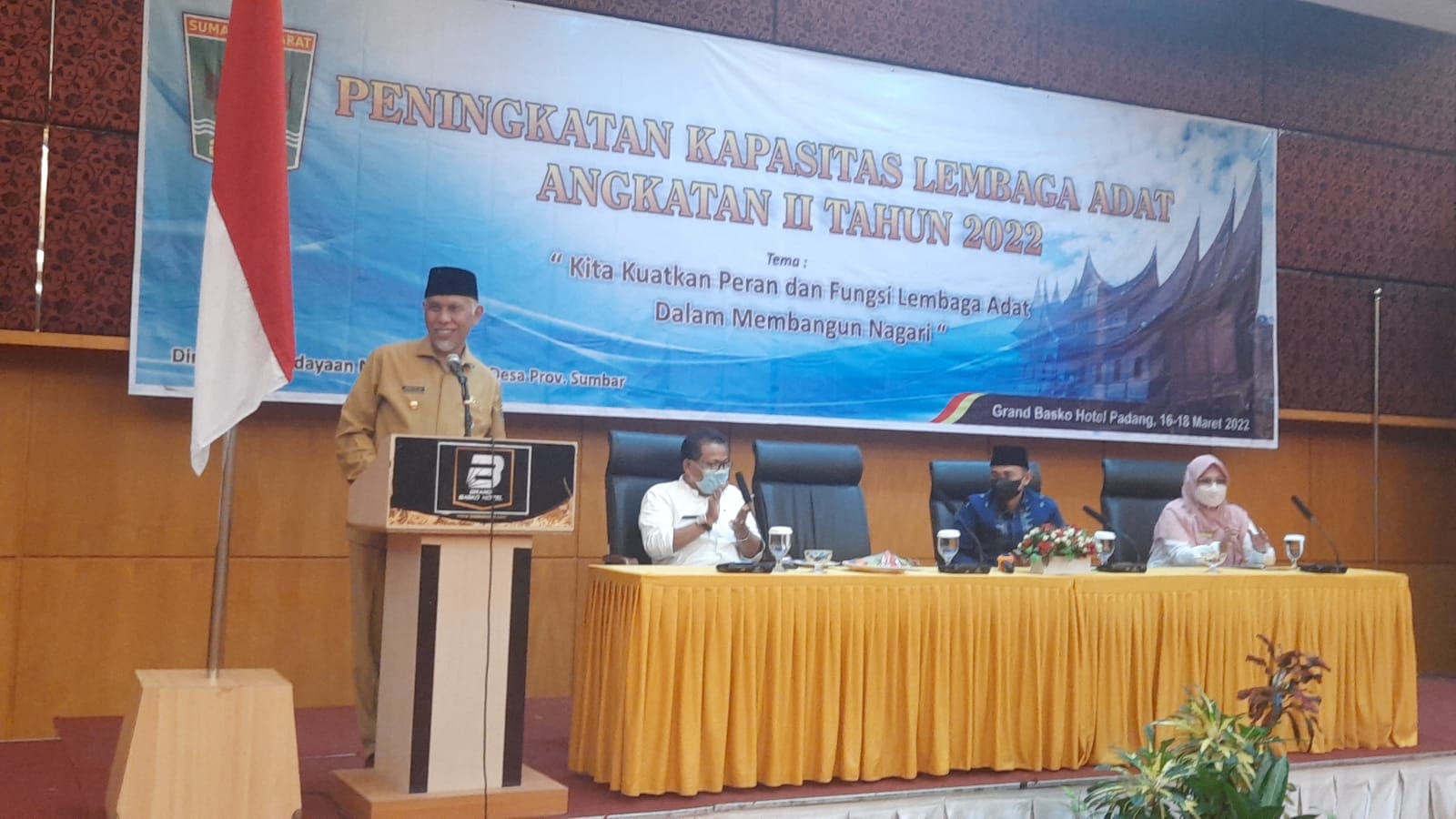 Kuatkan Peran dan Fungsi Lembaga Adat, Gubernur Mahyeldi Buka Peningkatan Kapasitas Lembaga Adat Angkatan II 