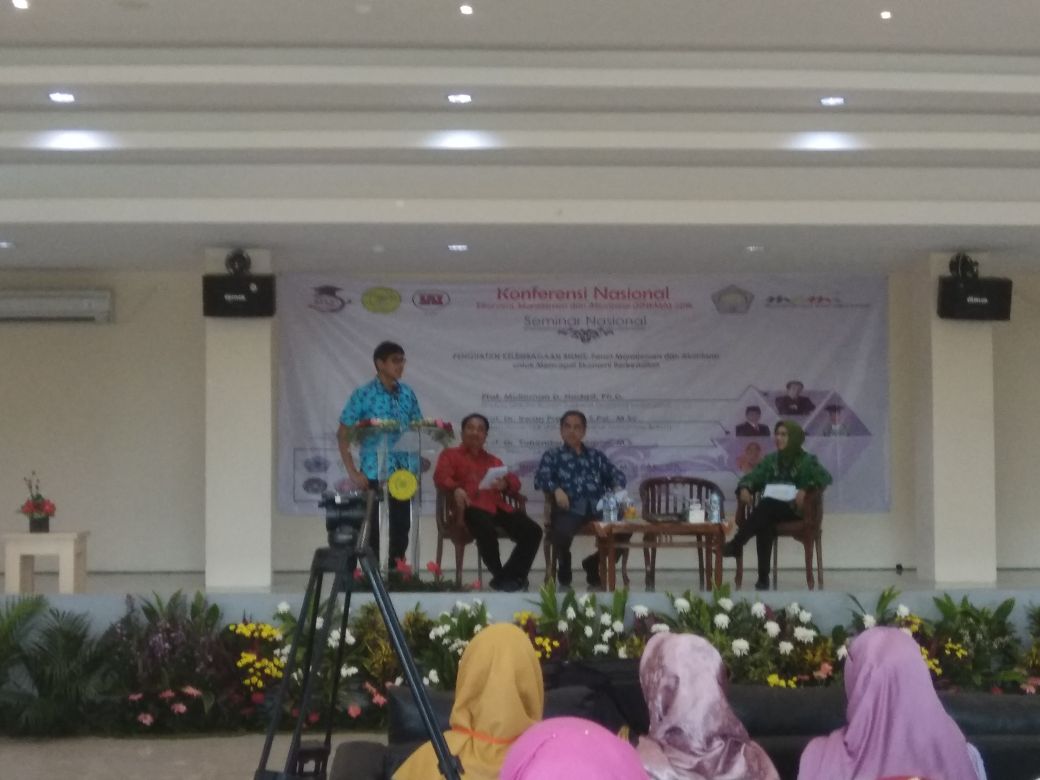 Gubernur Irwan Prayitno Pembicara di KNEMA UMJ 2018