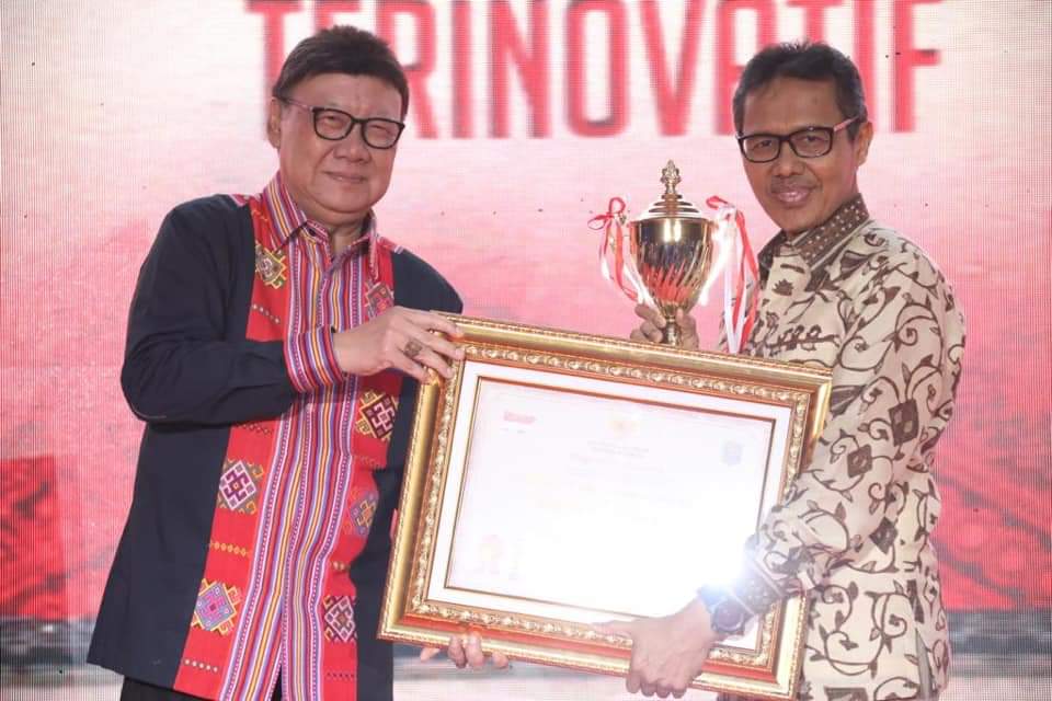 Sumatra Barat Raih Penghargaan Innovative Government Award 2019