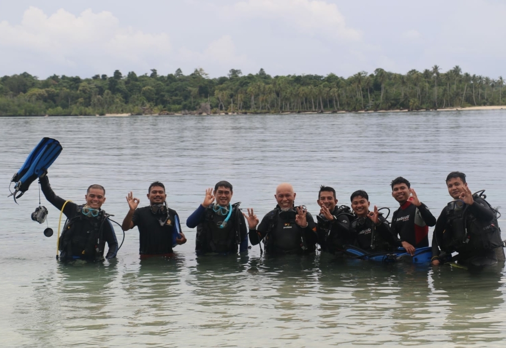 Menyelam di Konservasi Bungo Rayo, Gubernur Mahyeldi Takjub Keindahan Alam Bawah Laut Mentawai
