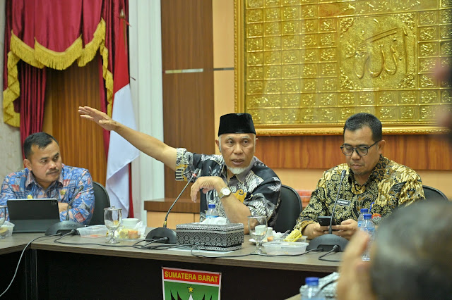 Gubernur Sumbar Pimpin Rapat Koordinasi Penanganan Krisis Air Bersih di Kota Padang