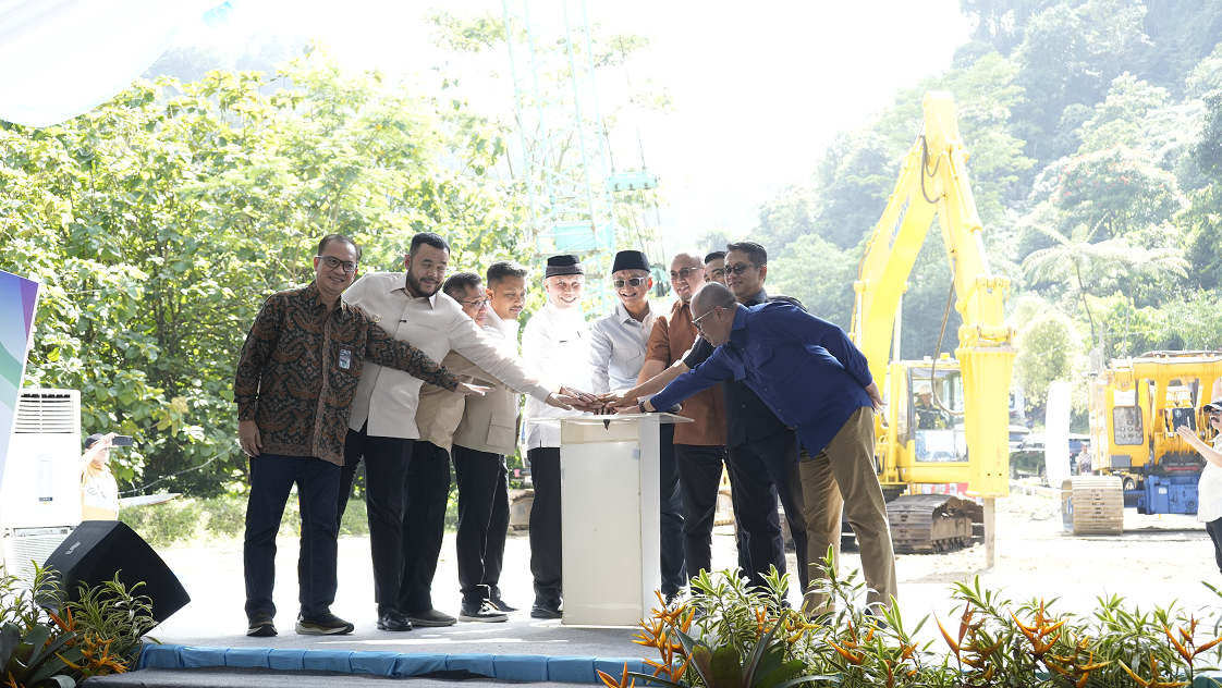 Kolaborasi Pusat-Daerah Wujudkan Mimpi Sitinjau Lauik: Menteri PU Groundbreaking Flyover 