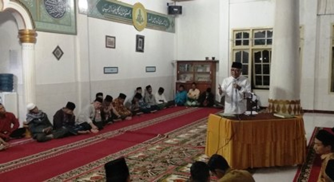 Guspardi Gaus : Manfaatkan Teknologi Informasi Untuk Menunjang Pendidikan