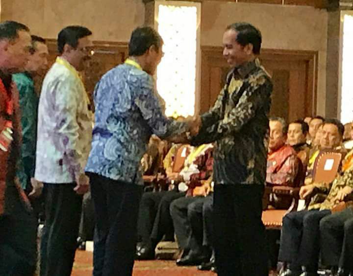 Sumatera Barat  Raih Penghargaan Pengendali Inflasi 2016