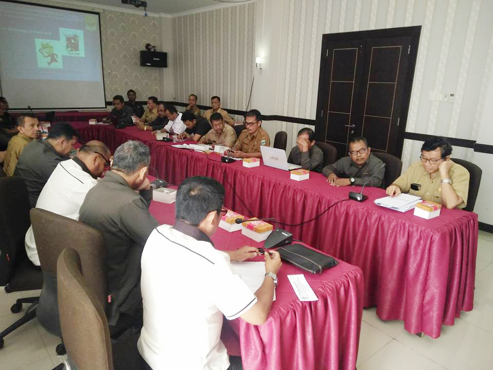 PADANG PARIAMAN GARANSI VENUES PORPROV XV 2018 SELESAI SEPTEMBER