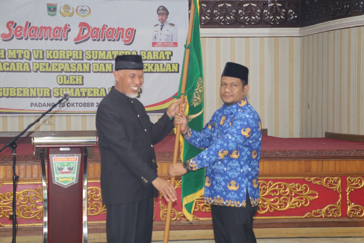 Gubernur Buya Mahyeldi Lepas 45 Khafilah MTQN Korpri Utusan Sumbar