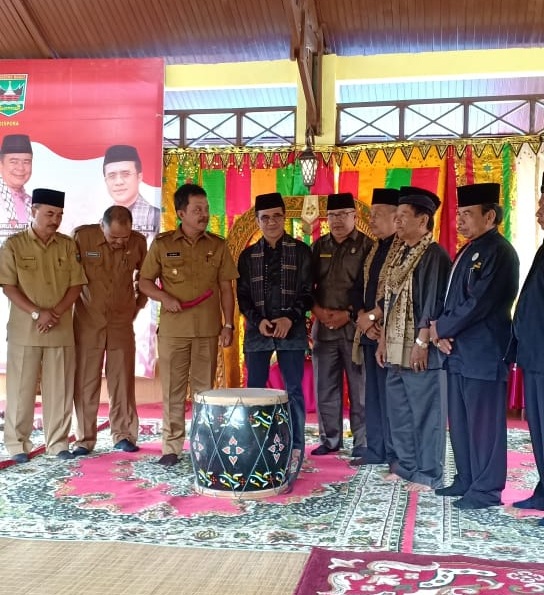 DISPORA SUMBAR GELAR PIDATO ADAT MINANGKABAU BAGI PEMUDA