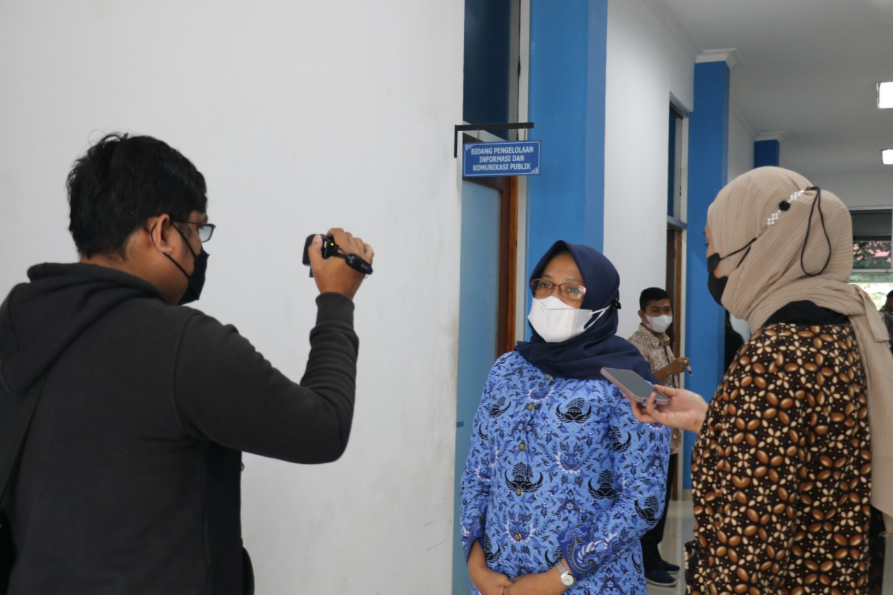 Tingkatkan Tracing Covid-19, 125 Pegawai Dinas Kominfotik Sumbar Laksanakan Swab PCR