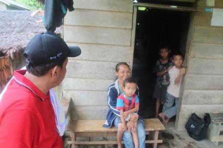 Kunjungan Tim Dinas Sosial ke Mentawai