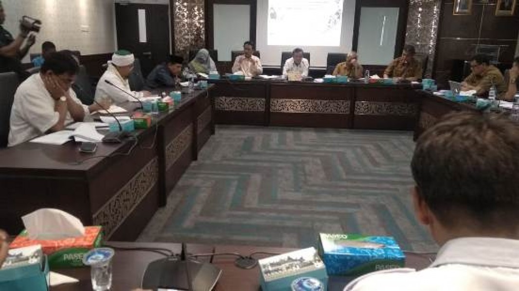 DPRD Sumbar Uji Publik Perubahan Perda Rancana Induk Pembangunan Kepariwisataan