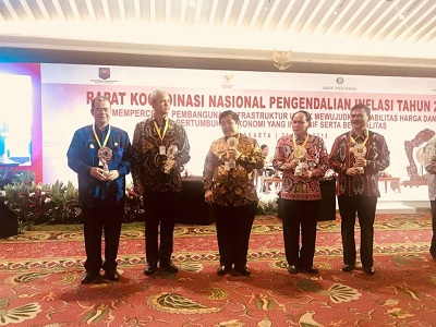 Sumatera Barat Terima Penghargaan Terbaik I TPID se Indonesia