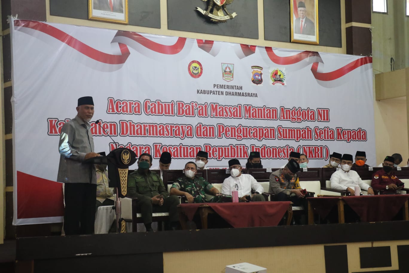 363 Mantan Anggota NII di Dharmasraya Cabut Baiat Massal dan Ucap Sumpah Setia Kepada NKRI