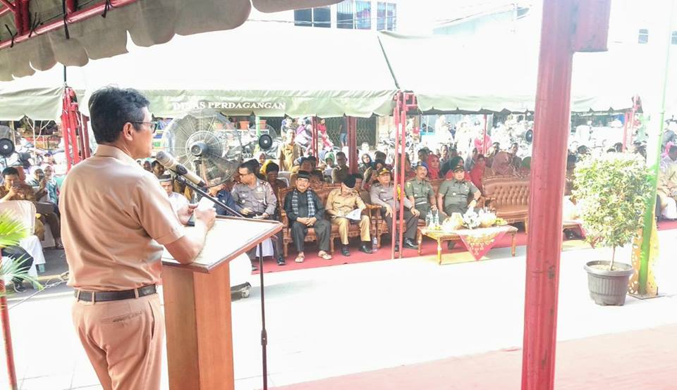 Gubernur Irwan Prayitno Resmikan Blok I-IV Pasar Raya Padang