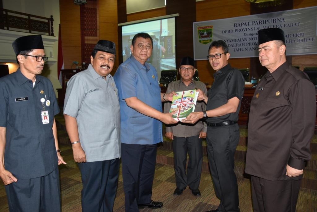 Pemprov Sumbar Kembali Ajukan Ranperda Nagari ke DPRD