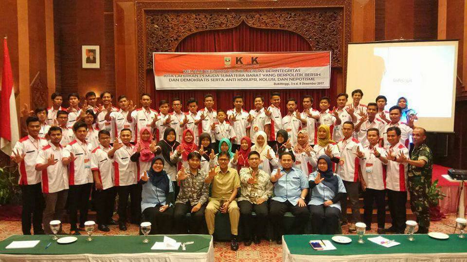 DISPORA SUMBAR GELAR KEGIATAN POLITIK CERDAS BERINTEGRITAS BAGI PEMUDA